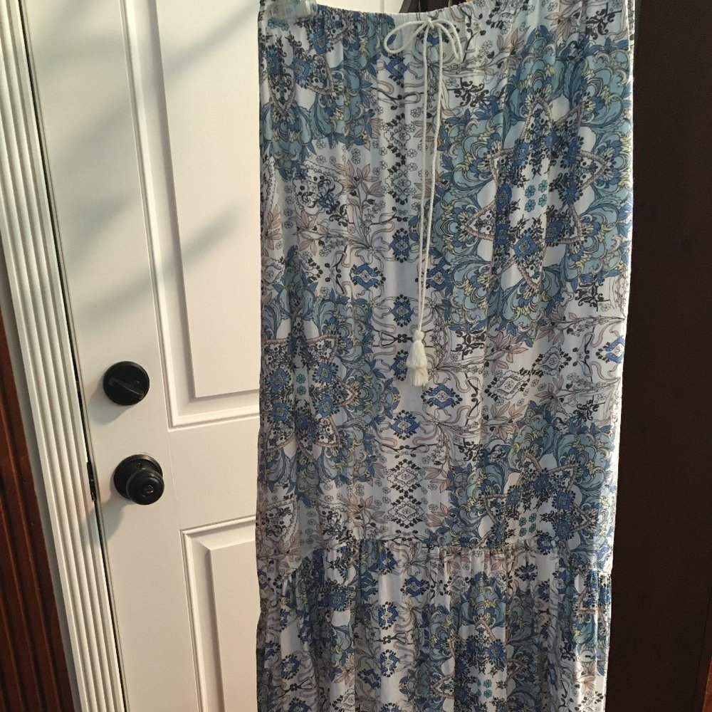 Lovestitch Garden Floral Hi-Lo Maxi Skirt